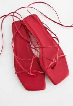 Next Signature Standard - Tongs - Red 10 Next Signature Standard - Tongs - Red -Chaussures Soldes 0e255730f92d4d9e981c75164854e0f3