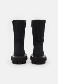 MOSCHINO Bottes À Plateau - Fantasy Color -Chaussures Soldes 1930cbeff0094b90b2e68e1723ba16fe