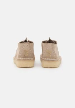 Clarks Originals Desert Trek - Chaussures À Lacets - Sand -Chaussures Soldes 194025c571ce4a629c250f6f450473b2