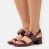 Tory Burch Eleanor Heel - Sandales - Vintage Merlot -Chaussures Soldes 200b5d315ec043a7aaab6dffaa3b546e