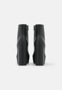 Monki Bottines À Talons Hauts - Black -Chaussures Soldes 217d93caa61e4f9ca204f138f7ff181b