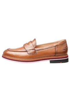 Nouvelles versions -Chaussures Soldes 2ef38a2c055646b2998eb102542e2675