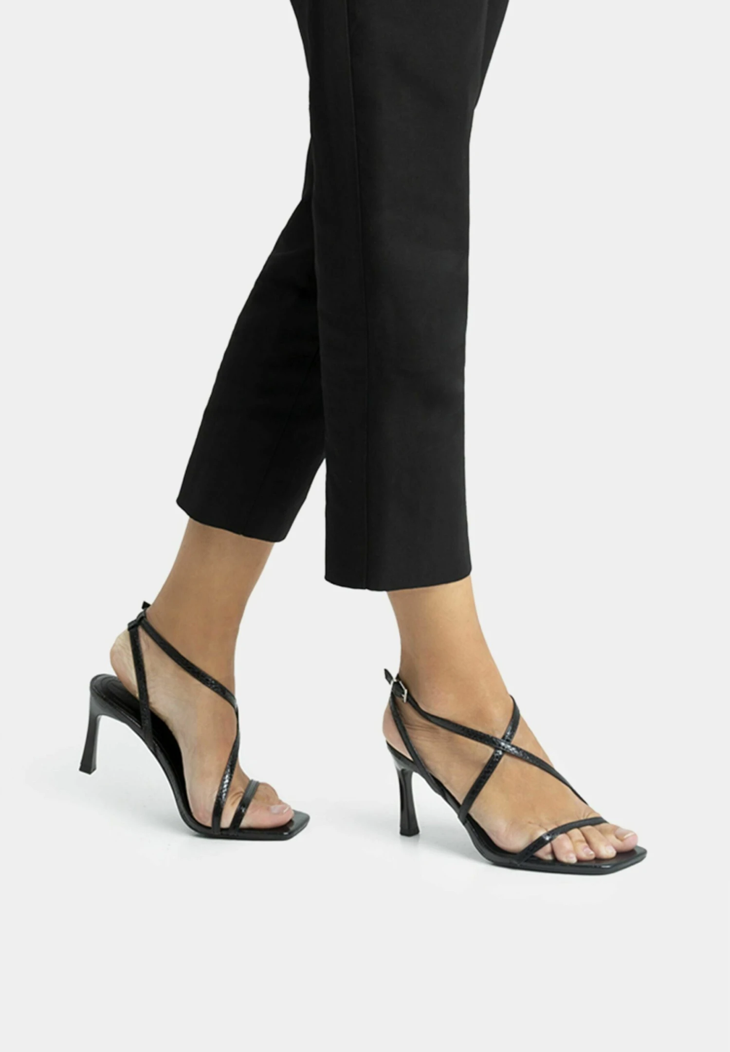 BERSHKA Strappy - Sandales À Talons Hauts - Black 3 BERSHKA Strappy - Sandales À Talons Hauts - Black