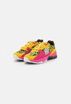 Versace Jeans Couture Baskets Basses - Citrus/Multi-Coloured -Chaussures Soldes 367dbdeece3d46338e5be2d9f294a5a7