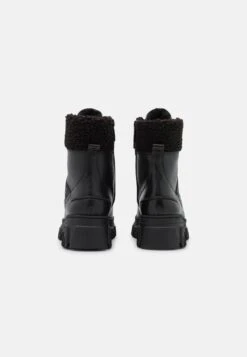 Tamaris Bottes De Neige - Black -Chaussures Soldes 436e03d4c3ea4eca954603dd48fba261