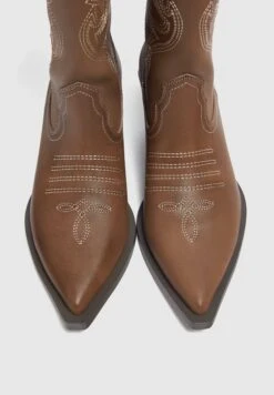 PULL & BEAR Mit Stickereien - Santiags - Brown -Chaussures Soldes 492a122b6c1c41beaa060275388a74bf