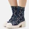 MICHAEL Michael Kors Hanley - Bottines À Plateau - Navy/Multi-Coloured -Chaussures Soldes 4cb6f1aa1fe748b1b5e8a471581d0f68