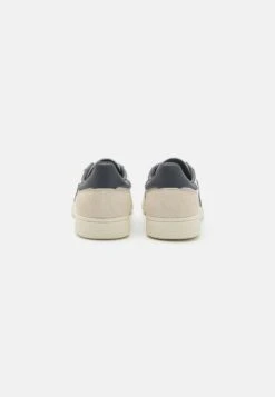 Adidas Originals Handball Spezial Unisex - Baskets Basses - Footwear White/Grey Five/Off-White -Chaussures Soldes 4eece69a7d5f4033b4604049264acba7