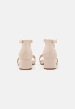 Tamaris Sandales - Nude 11 Tamaris Sandales - Nude -Chaussures Soldes 586147cb7fb647378ba22944edf8b842