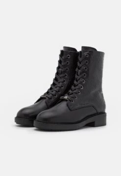 Calvin Klein Combat Boot - Bottines À Lacets - Black -Chaussures Soldes 5aac2c888cf242ea899918961fae8608