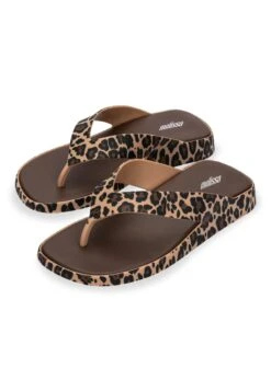 Nouvelles versions -Chaussures Soldes 6abf5772c4604b0681bd98d7f8be6ade