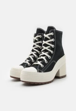 Nouvelles versions -Chaussures Soldes 7475102578ab446bb560c55d2b4291e2