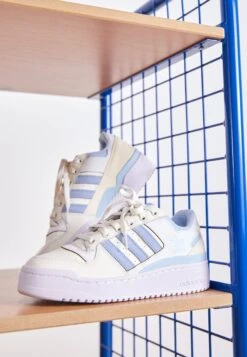 Adidas Originals Forum Bold Stripes - Baskets Basses - Off White/Clear Sky/White -Chaussures Soldes 749e9df6dccb4344bbef42f3b6def0f2
