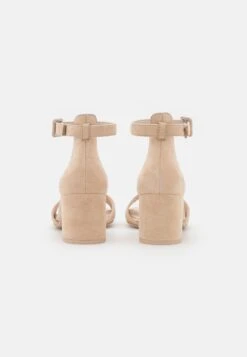 Paul Green Sandales - Biscuit 11 Paul Green Sandales - Biscuit -Chaussures Soldes 74b5658abf924c478203eabe13c63b69