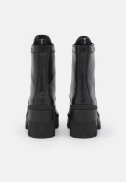 Calvin Klein Jeans Chunky Heeled Boot Zip - Bottines À Talons Hauts - Black -Chaussures Soldes 7500cf1a338d4337b7bfca76cd947e93