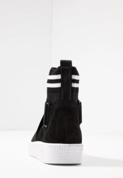 Gabor Bottines - Schwarz/Weiß -Chaussures Soldes 8cdcedd8c00949a399e46b7f87493af9