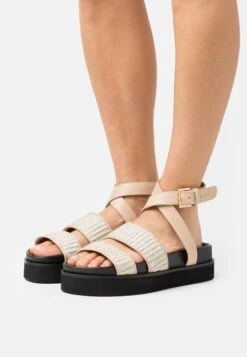 Alberta Ferretti Sandales À Plateforme - Beige