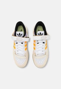 Adidas Originals Forum 84 - Baskets Basses - Off White/Orange Rush/Purple Tint -Chaussures Soldes a0ac1023008c410c979c9cfcff210822