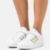 Adidas Originals Forum - Baskets Basses - Footwear White/Matte Gold/Core Black -Chaussures Soldes a380e052dd5b40a892e5ebda7debbeca