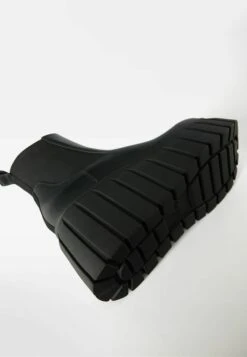 BERSHKA Xl - Bottines Compensées - Black -Chaussures Soldes b58f5d4c1c4b4957b56f8118e65b8d77