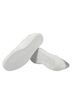 Paul Green Baskets Basses - S Nubuk M Calf Cloud White -Chaussures Soldes cb4f242c34744498bd3645f25d438266