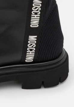 MOSCHINO Bottes À Plateau - Fantasy Color -Chaussures Soldes cc84a91c0b0b4f9f823c1d7a00c736e3