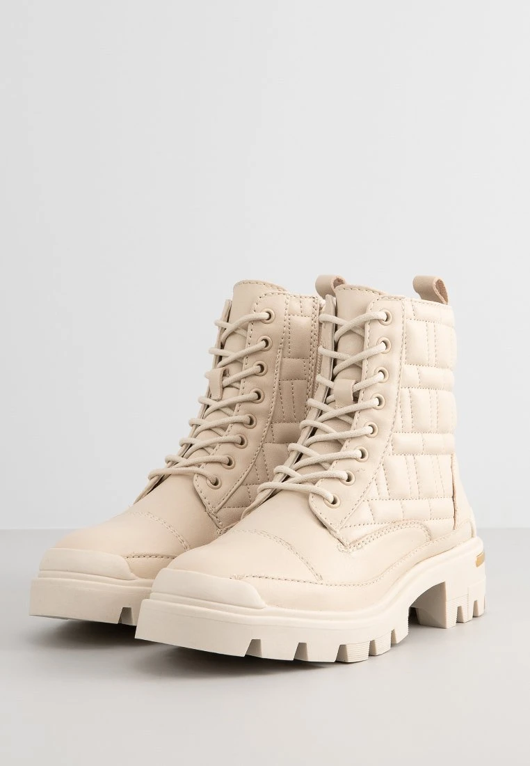 Chaussures Soldes -Chaussures Soldes d96c87c5589c43d2a5dccec9b6e1b97a