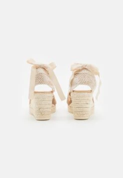 Manebi Low Wedge - Sandales À Plateforme - Vintage Taupe -Chaussures Soldes e5a693e5624646528b78addbe6d8b583