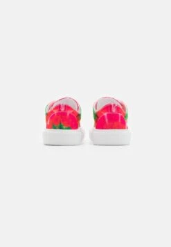 MSGM Baskets Basses - Fuchsia -Chaussures Soldes fe459925c51d4df3a16fa7d7e1af4d8e